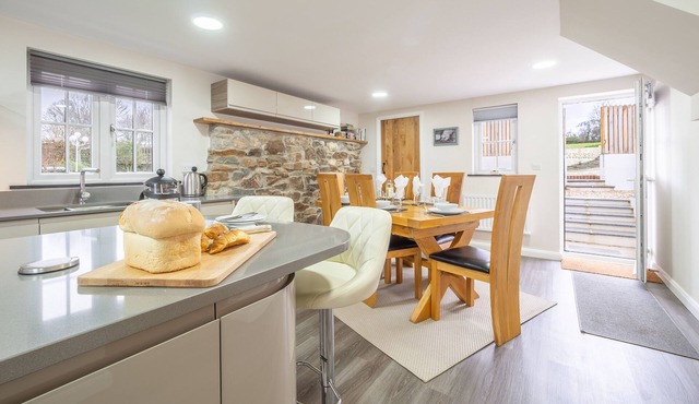A thoughtfully converted three-bedroom barn conversion, near wonderful beaches.