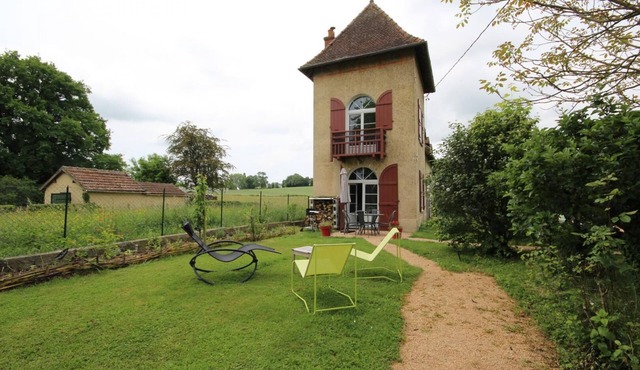 A Thousand and One Scents