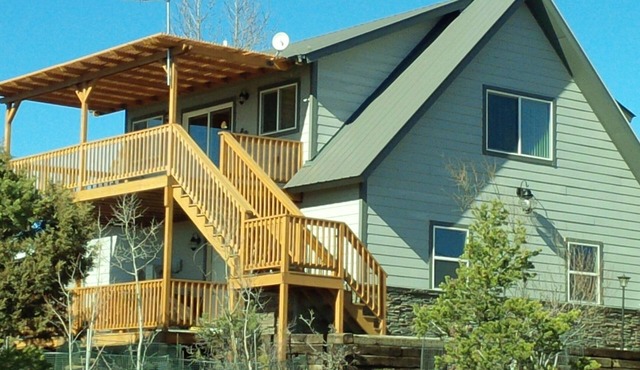 A-TOP THE CARRIAGE HOUSE