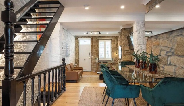 A Touch of Soho: Luxurious Historic Residence