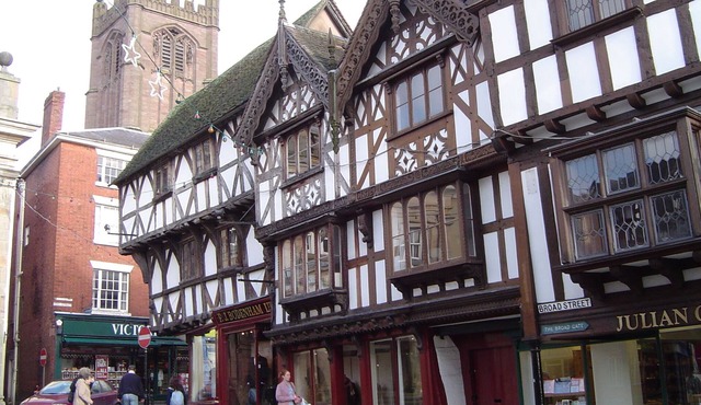 A Traditional Detached Cottage set in a country lane in the hills near Ludlow