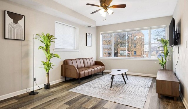 A Trendy Escape close to Downtown Peoria