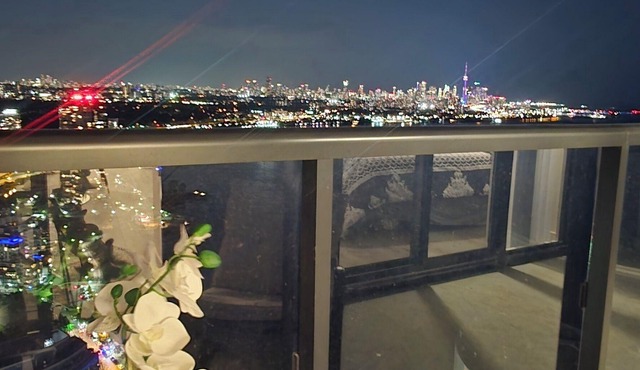 A True Urban Oasis by the Water! A luxury stay at this Highrise condo.