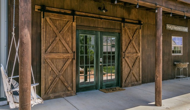 A true West Texas experience , Golf retreat and 20 min. to Palo Duro Canyon