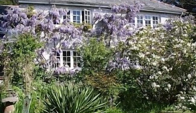 A Unique And Spacious Edwardian House Perfect For Family Get Togethers And Share