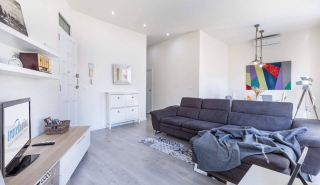 A (VA050) TH Ruzafa Apartment