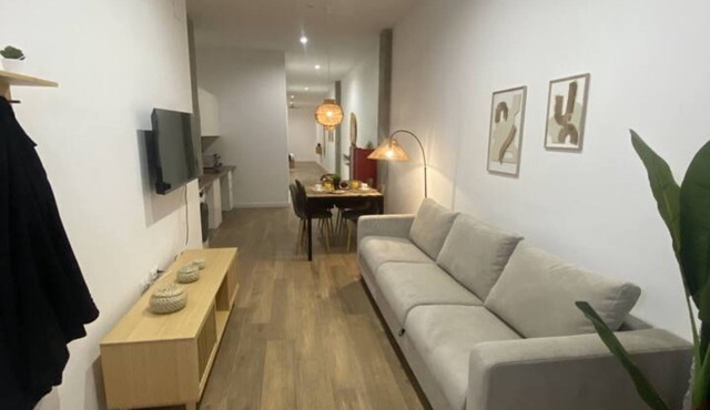 A (VA070.2.9) TH Mediterranean Suites 9