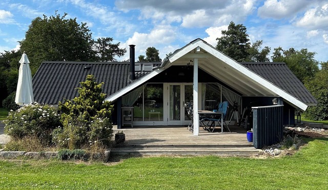 A very charming cottage close to the sea.