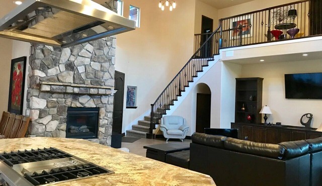 A Very Sweet Retreat: The S Fork River is flowing. You can see, hear & touch it!