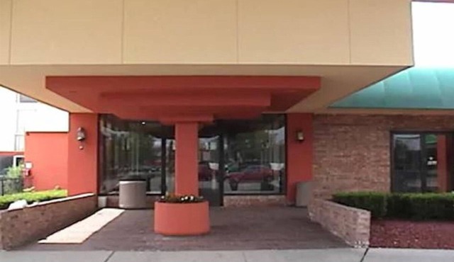 A Victory Inn & Suites - Ann Arbor