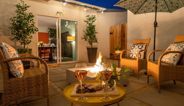 A warm, family-friendly mid-century home with thoughtful touches, fast WiFi, and easy access to Disneyland and Orange County’s top attractions.