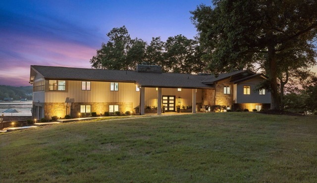 A waterfront retreat with amazing views and luxurious amenities!