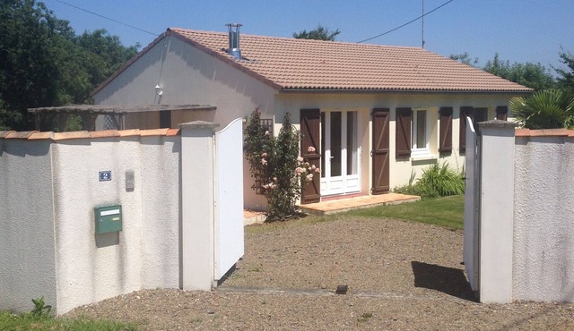 A well equipped, quiet, private and comfortable self catering Holiday Home