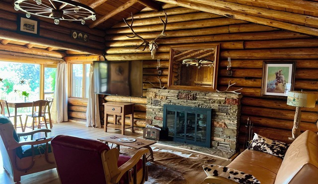 A Western Cabin Retreat in the Heart of Billings.