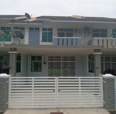 A&Z Homestay Kangar with 4 Bedroom 3 Bathroom