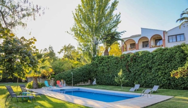 A1 Baeza Apartment