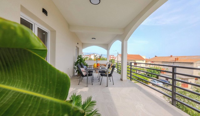 A1 luxury apartment near beach with big terrace and the sea view