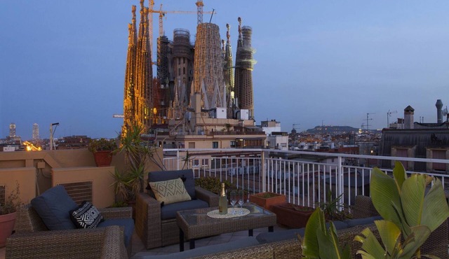 A1mar1023 Breathtaking rooftop in Sagrada Familia