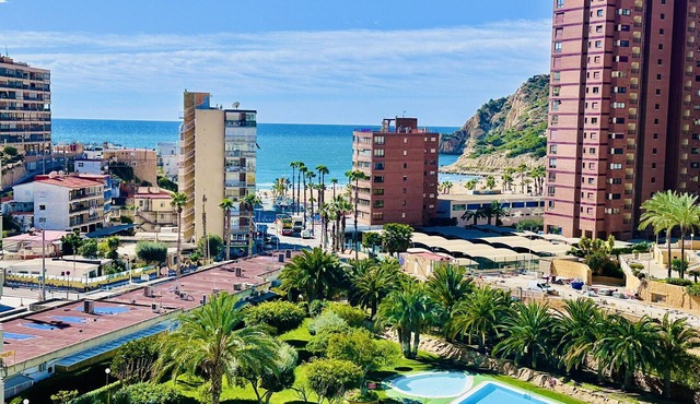 A756 - Wonderful urbanization close to the beach