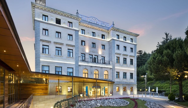 Abba Burgos Hotel