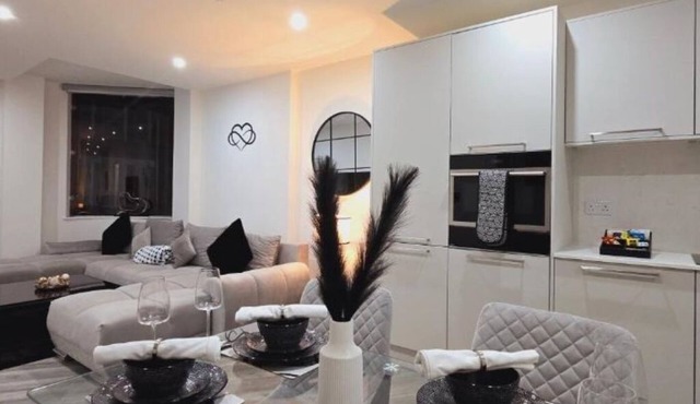 Abbey Corner By Nivaas 3 : Apartment with City Viewn