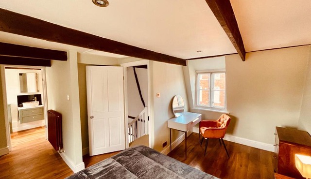 Abbey Gardens Cottage