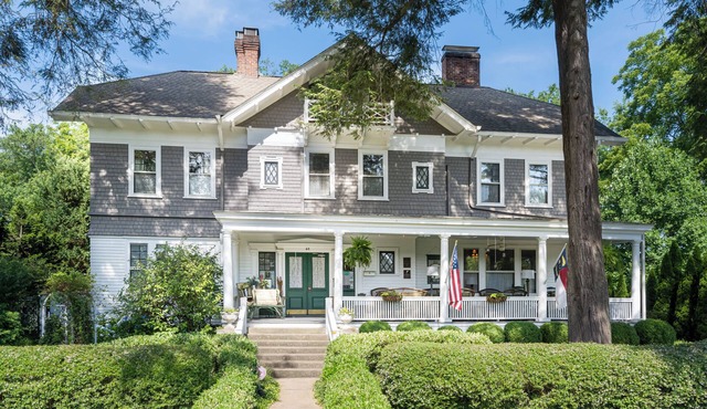Abbington Green Bed & Breakfast Inn