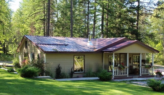 Abbott Valley Homestead - 10 Minutes to Glacier Park