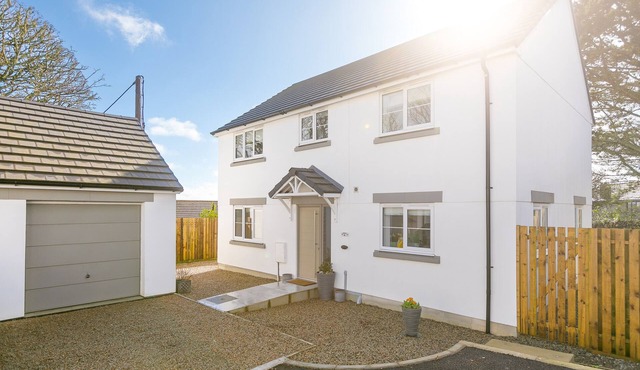 ABELIA, pet friendly, country holiday cottage in Lelant