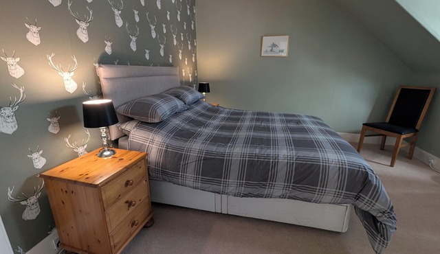 Aberchirder 1-Bed, Sleeps 2, 15 mins to Huntly