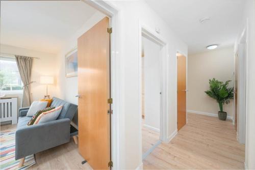 Aberdeen 2BR Flat Near Airport & City Centre