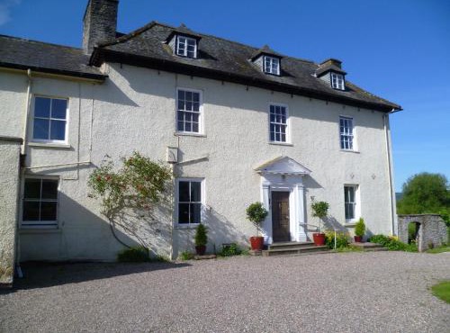 Aberllynfi Riverside Guest House
