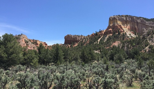 Abiquiu area, nestled within arms of Cerro Pedernal, Ghost Ranch & Abiquiu Lake