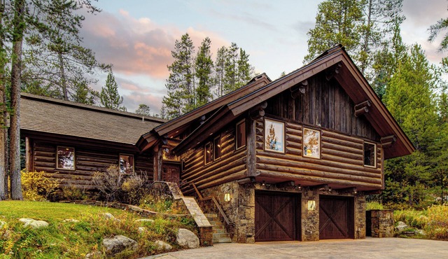 Abode at Mountain Haven | Highly sought after ski-in vacation rental