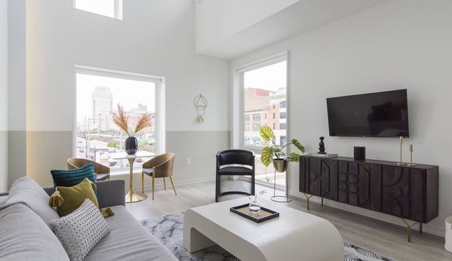 Abode Philadelphia - Center City Convention Center