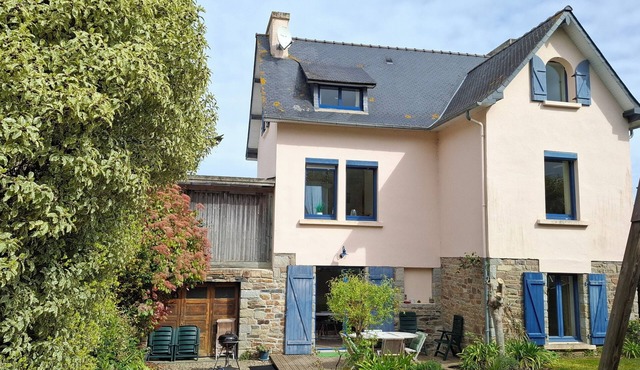 Abordemer, Seaside house with enclosed garden, Brittany, Gite classé *.