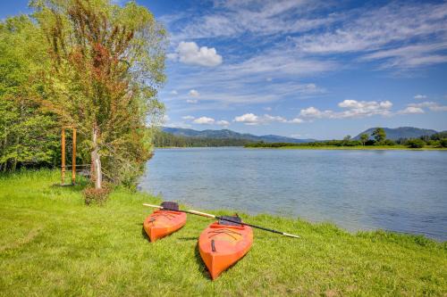 about 10 Mi to Newport Pend Oreille Riverfront Cabin