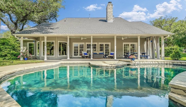 Above Auth Westlake I Pool I Hot Tub I Game Room I Back House I Greenbelt