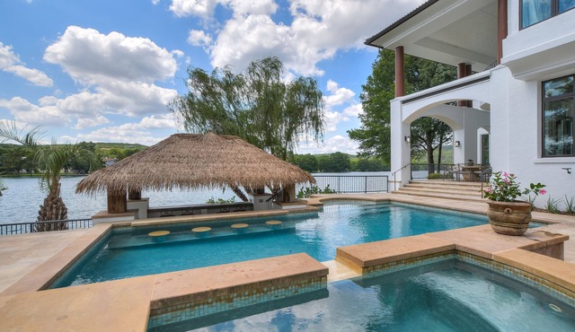 Above Casa Paradiso I Waterfront I Lake Austin I Pool&Spa I Game Room