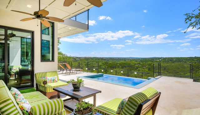 Above Clifftop I Canyon Views | Modern Design I Plunge Pool I Casita