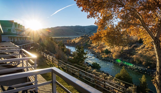 Absaroka Lodge