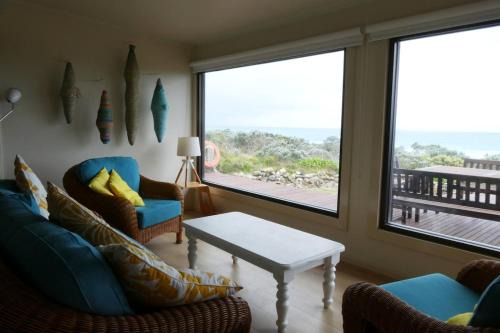 Absolute beach front stunning views day and night