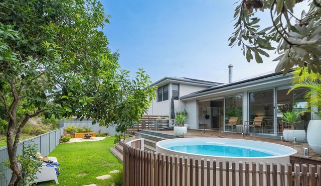 Absolute beach frontage | private plunge pool | pet friendly