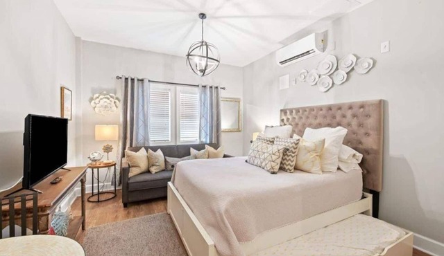Absolute Beach.The Village of South Walton is located on beautiful Scenic Highway 30A in Seacrest Beach, within walking distance to Alys and Rosemary Beach. Be prepared to explore with plenty of shopping, restaurants, and gorgeous beachscape within n