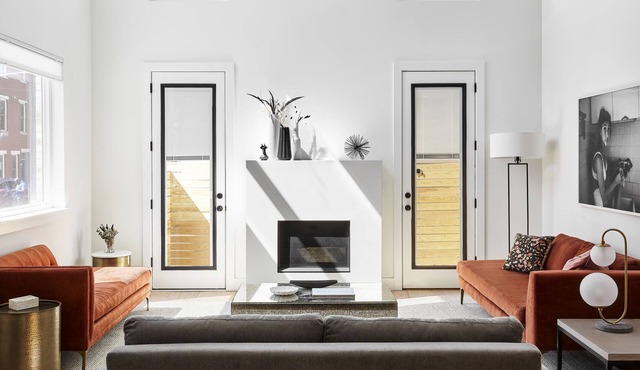 Absolute Luxury! Sleeps 16! RoofDeck/Gym/Wet Bar