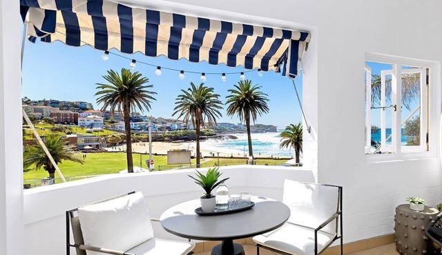 Absolute Seafront Bronte