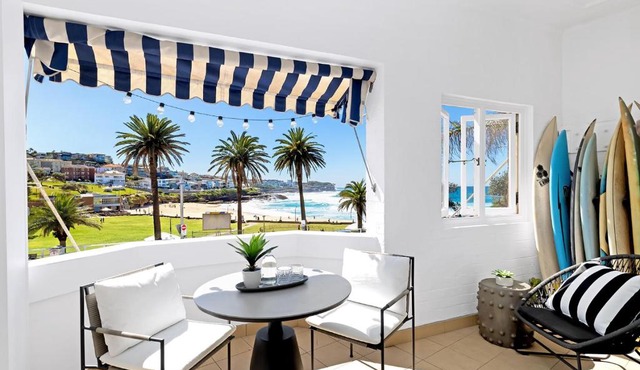 Absolute Seafront Bronte