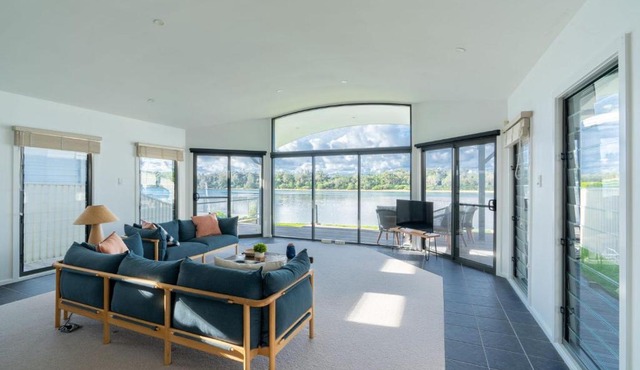 Absolute waterfront beach house