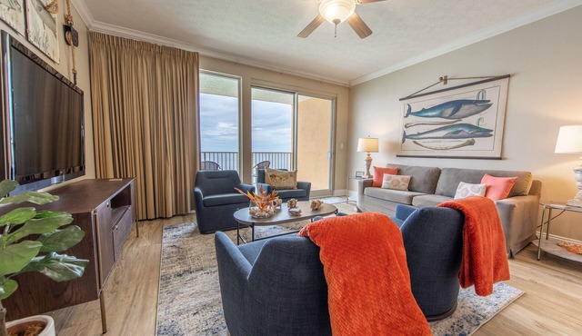 Absolutely stunning 2 bedroom 2 bath at Treasure Island. KING BEDS BOTH ROOMS