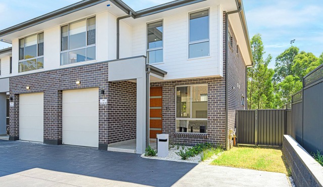 Acacia Garden 4Br House with Park View & Shopping